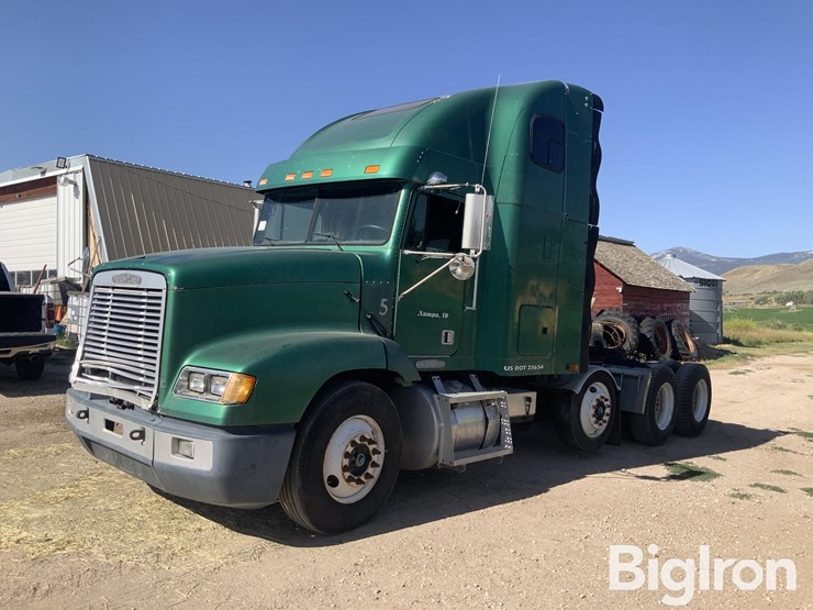 1995-freightliner-fld112-image-1