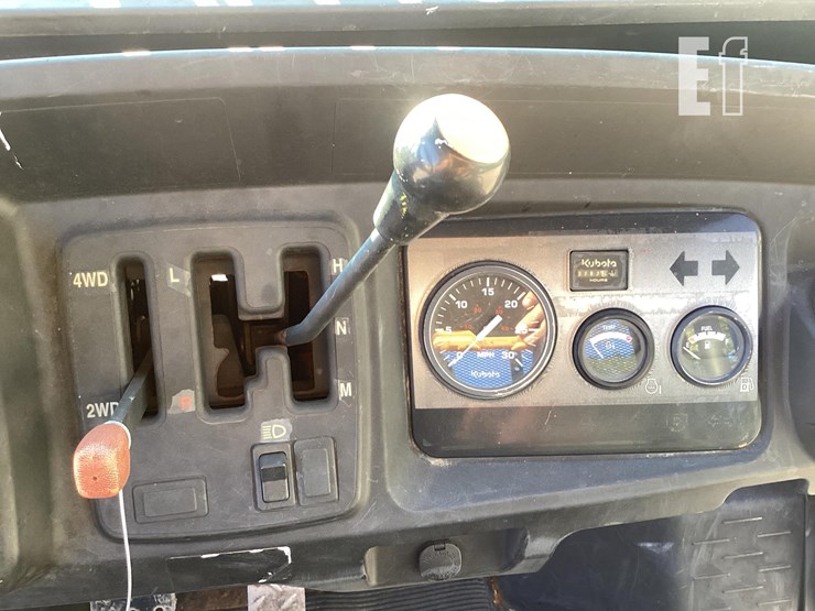 2006-kubota-rtv900-image-13