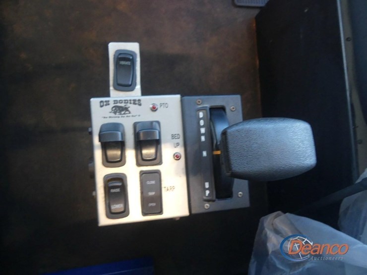 2024-kenworth-t880-image-24