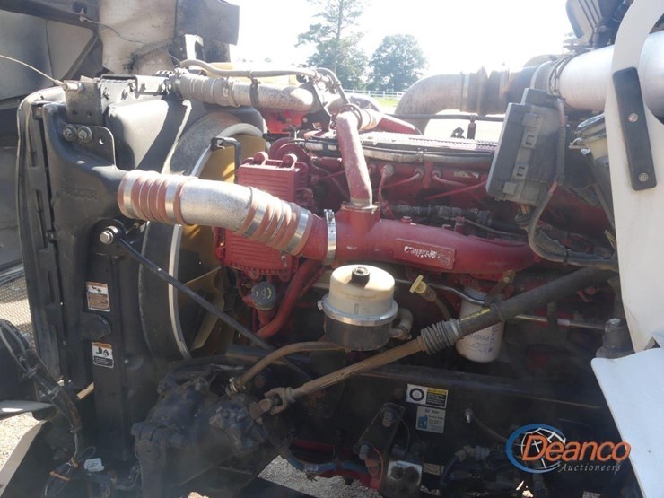 2012-kenworth-t800-image-9