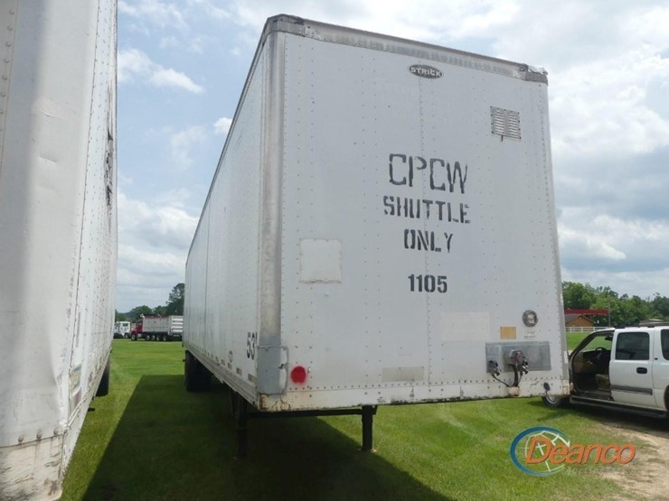 2007-strick-trailer-image-1