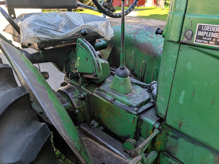 john-deere-m-image-11