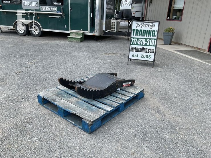 bobcat-e85-image-1