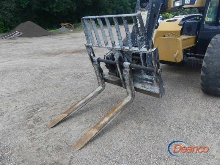 2015-caterpillar-tl642c-image-6