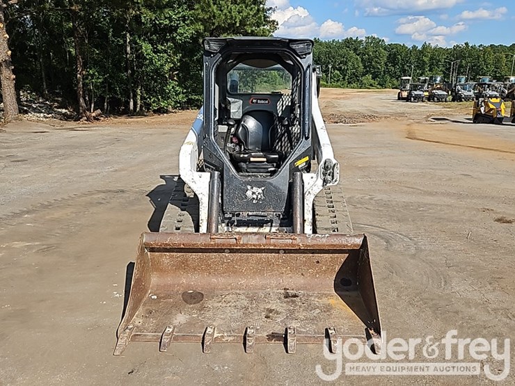 2021-bobcat-t64-image-14