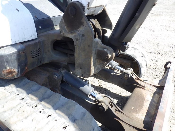 2019-bobcat-e85-image-17