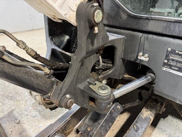 bobcat-e35i-image-12