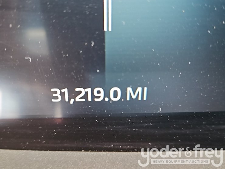 2023-kenworth-t880-image-65