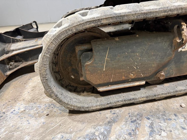 2020-bobcat-e35-image-15
