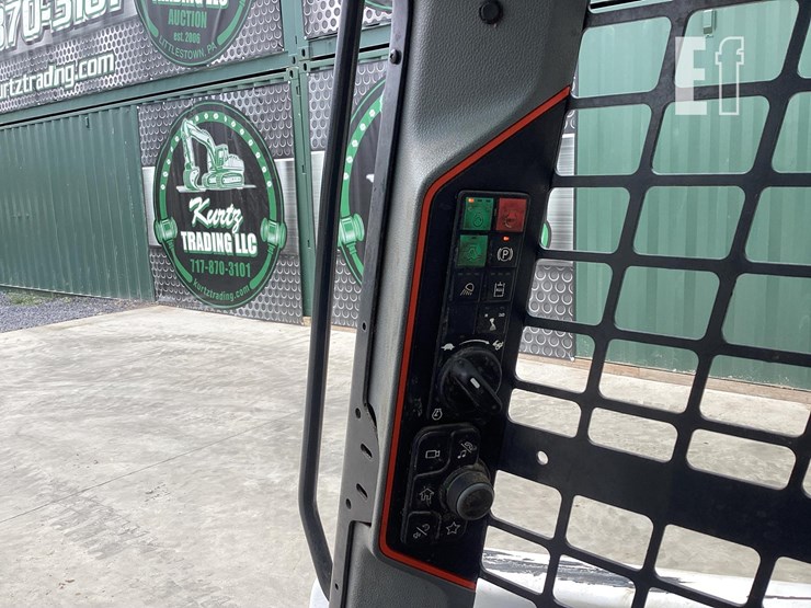 2023-bobcat-s76-image-14