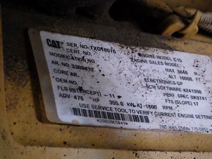 2011-caterpillar-770-image-55
