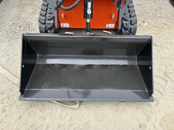 2025-sdlool-sl36c-skid-steer-loader-image-5
