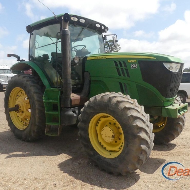 2012 JOHN DEERE 6210R