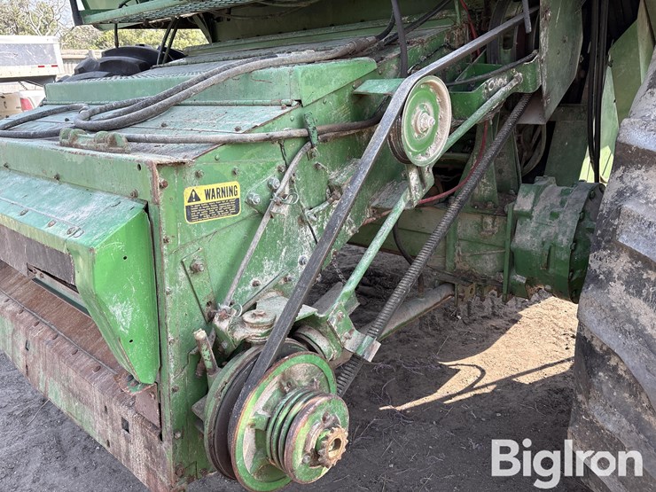 1982-john-deere-8820-image-10