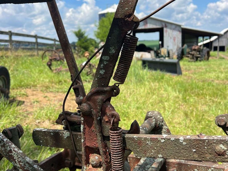 2-bottom-plow-image-28