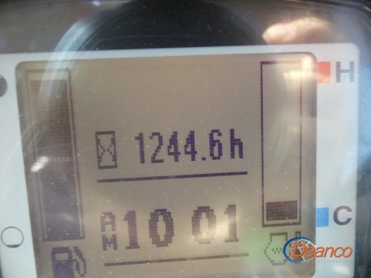 2018-kubota-kx080-image-11