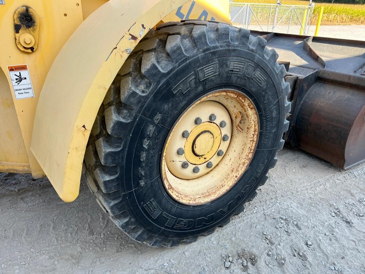 new-holland-lw110-image-19