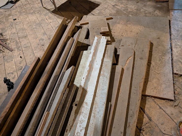 #3054-•-lumber-image-9