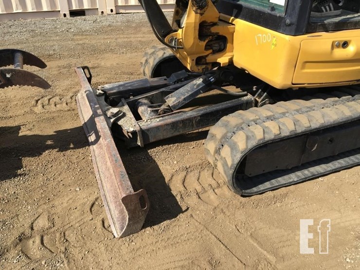 2015-caterpillar-304e2-cr-image-9