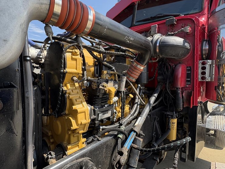 1997-peterbilt-378-image-15