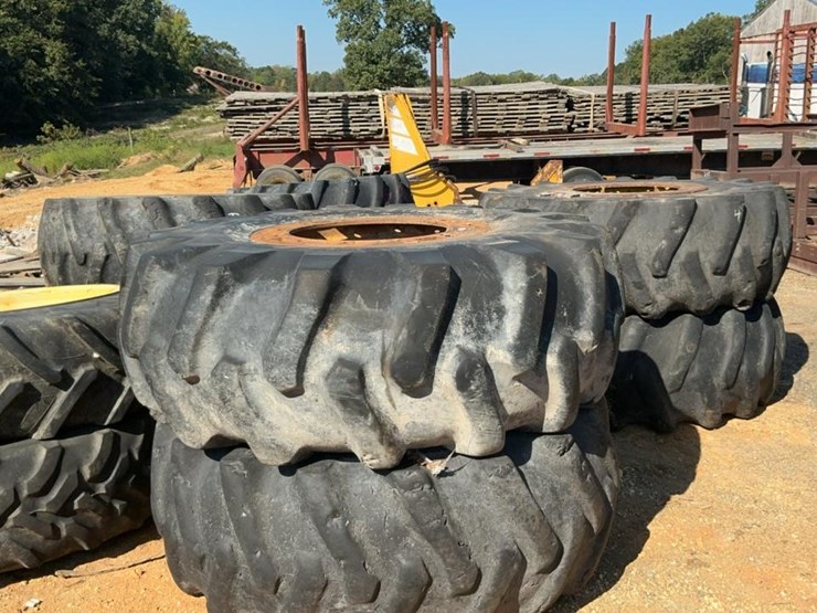 deere-748h-image-8