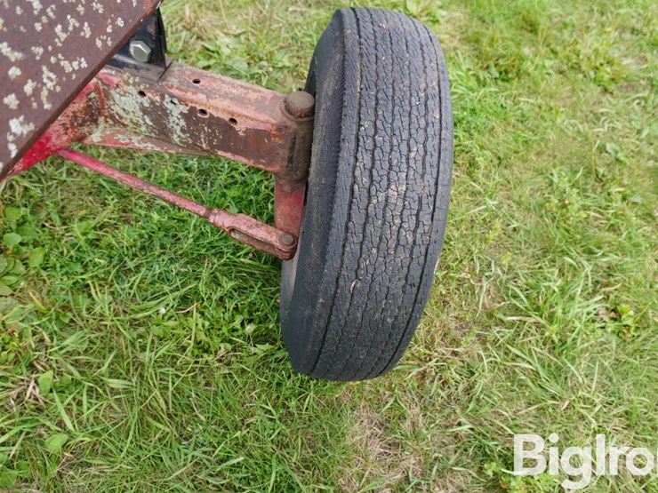 new-holland-26-image-16