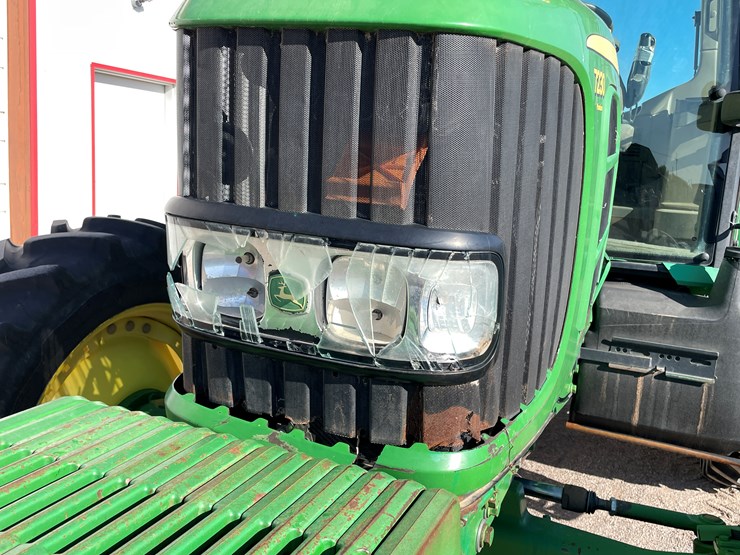 john-deere-7230-premium-image-96