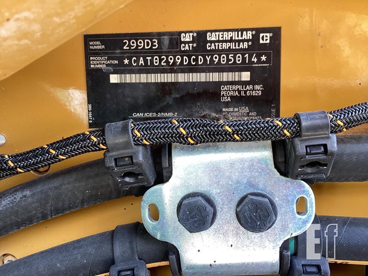 2021-caterpillar-299d3-image-20