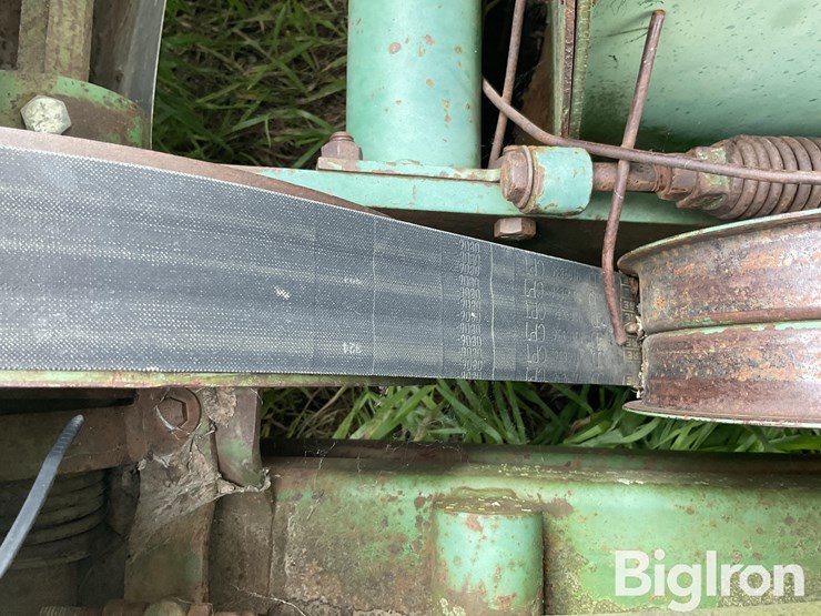john-deere-200-image-16