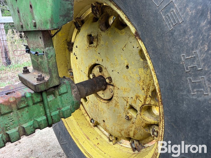 1961-john-deere-4010-image-18