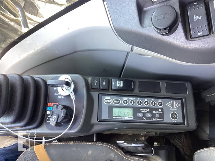 2020-case-cx245dsr-image-21