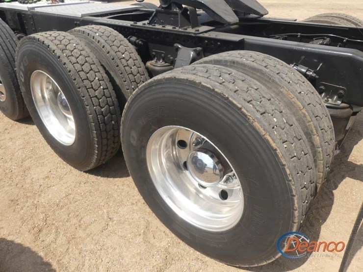 2008-western-star-4900sa-image-4