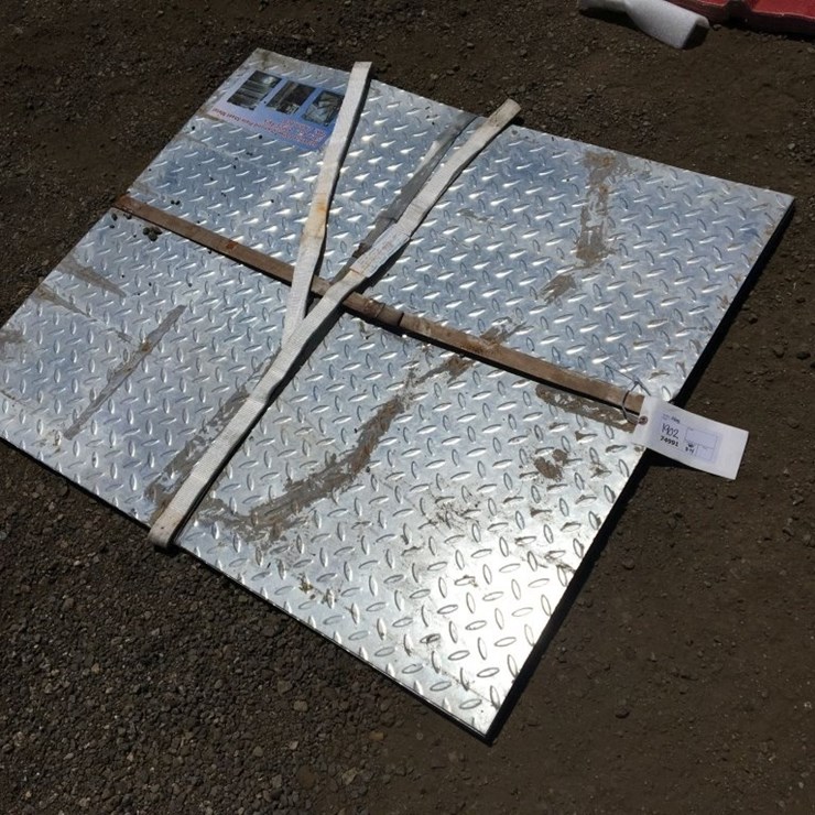 (20) Unused 3ft x 4ft Galvanized Diamond Plate