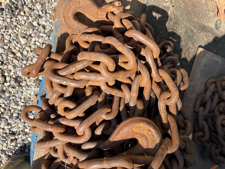#1688-•-(2)-chains-with-hooks-image-4
