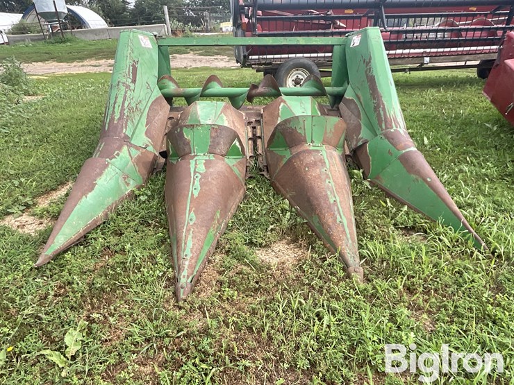 john-deere-343-image-2