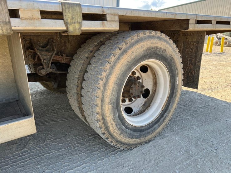 ford-f650-image-12