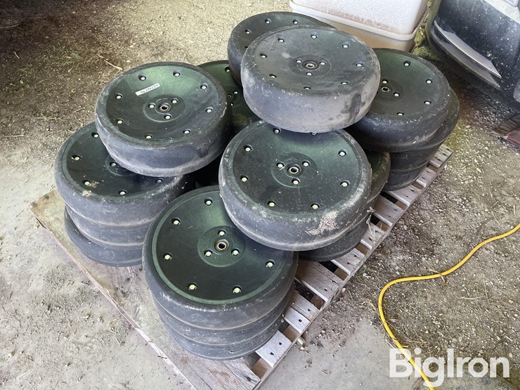 john-deere-1725-image-7