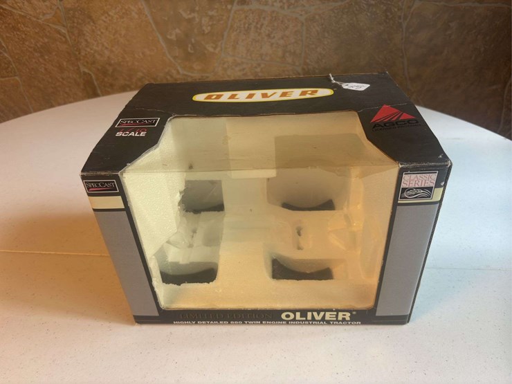1/16-oliver-880-twin-industrial-sc-image-10