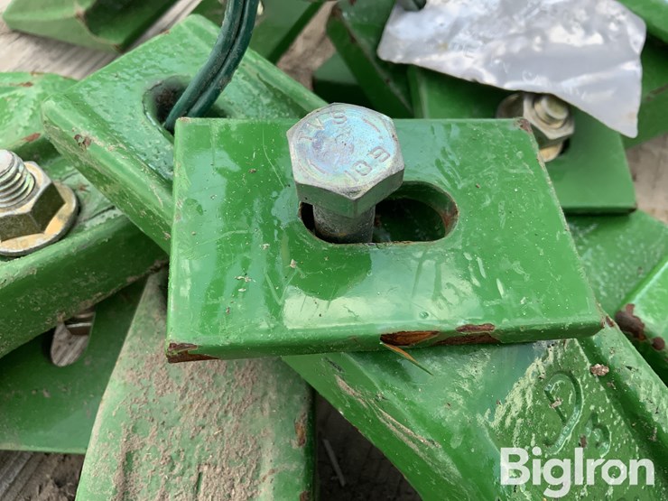 john-deere-b-image-10