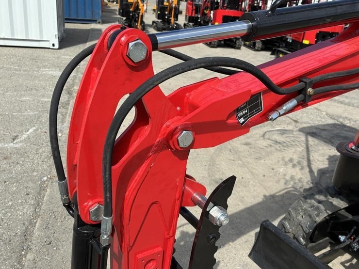 2025-vicsec-vc15-hydraulic-excavator-image-8