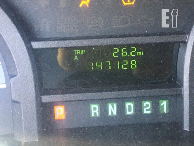 2014-ford-e150-image-5