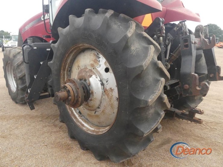 2014-case-ih-magnum-235-image-5