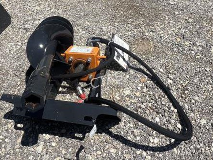 #38-•-wolverine-mini-skid-steer-auger-image-3