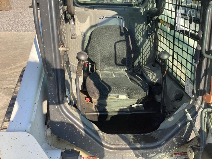 2020-bobcat-t650-image-17