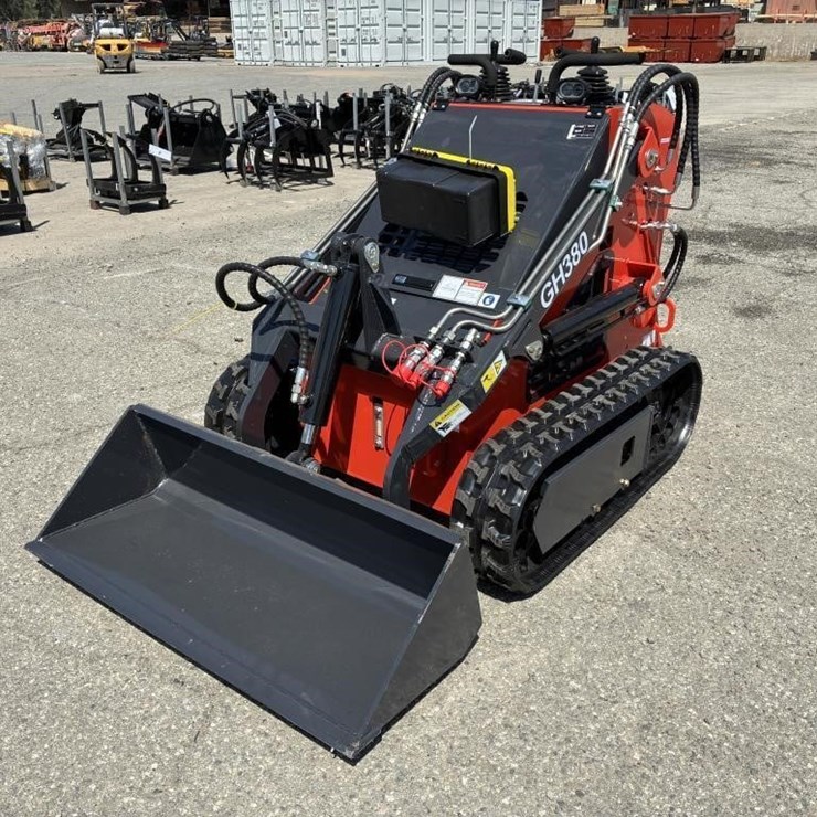 2025 ABoss GH380 Sid Steer Track Loader