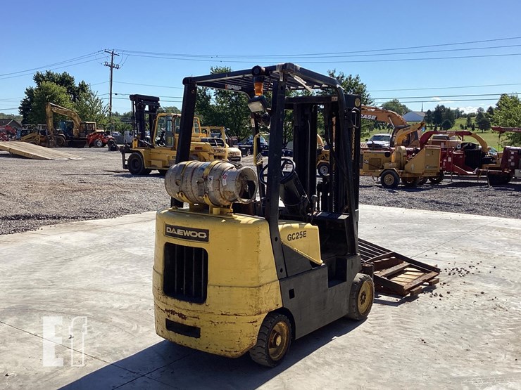 2007-daewoo-gc25e-image-4