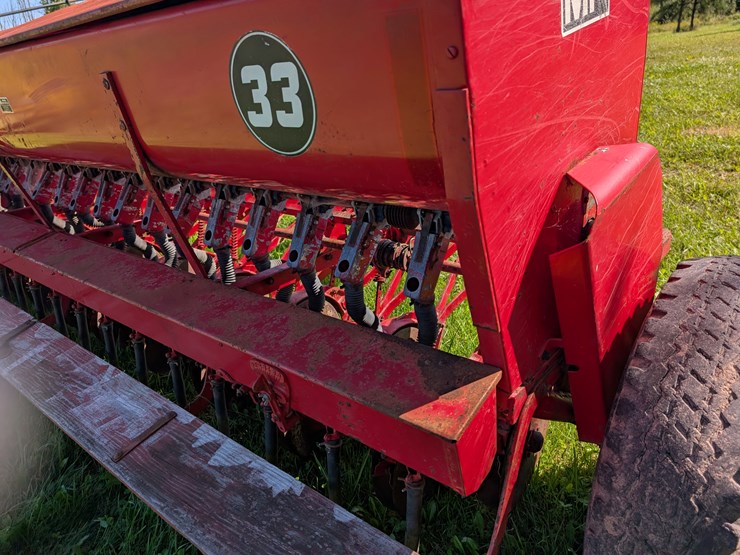 massey-ferguson-33-image-8