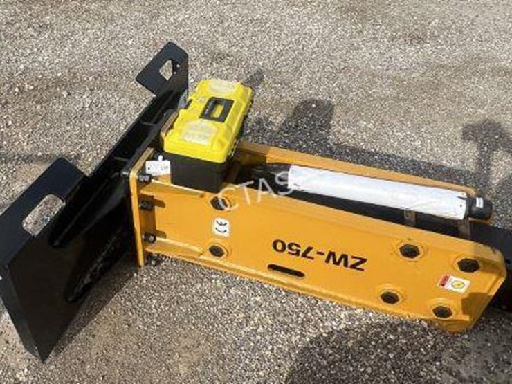 #139-•-wolverine-skid-steer-hydraulic-breaker-image-2