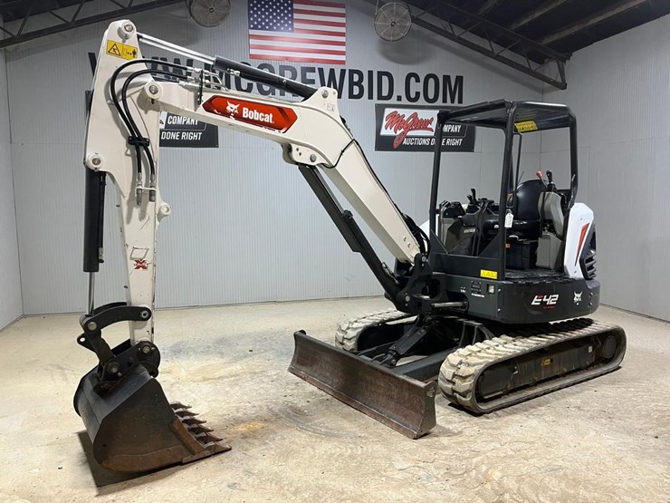 2022-bobcat-e42-image-2