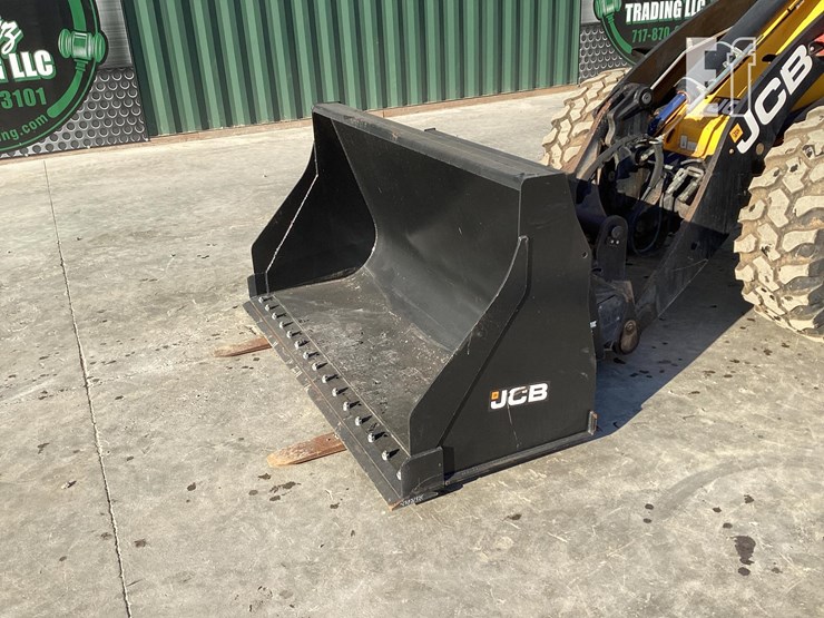 2019-jcb-409-image-9